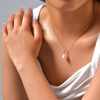 Freshwater Pearl Pendant