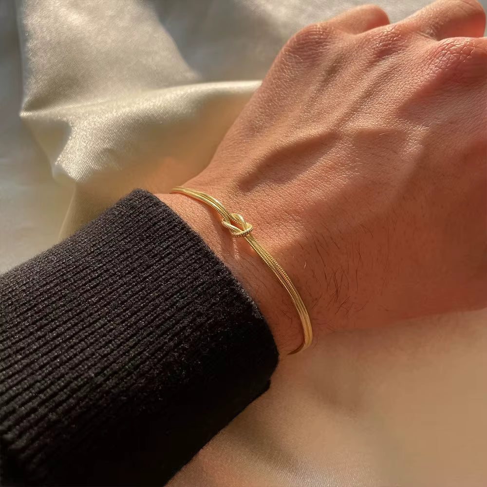 Luxe Knot Bracelet — Buy 1, Gift 1 (Limited Time)