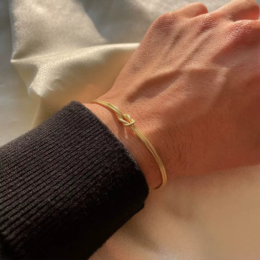 Luxe Knot Bracelet — Buy 1, Gift 1 (Limited Time)